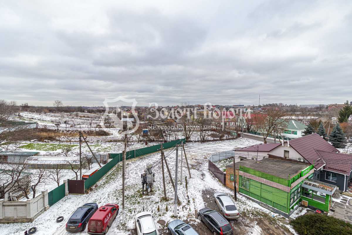 Продаж 1-кімнатної квартири 42 м², Партизанська вул., 1А