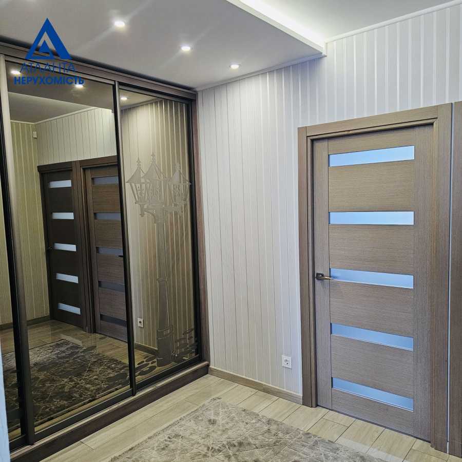 Продажа 3-комнатной квартиры 125 м², Гордієнка, 2