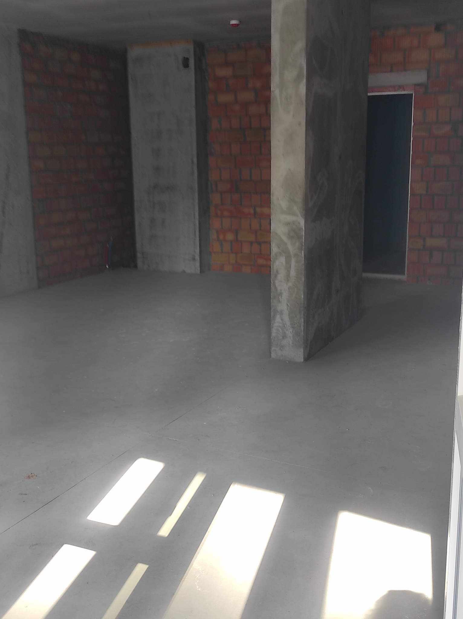 Продаж 1-кімнатної квартири 55.4 м², Микільсько-Слобідська вул., 17