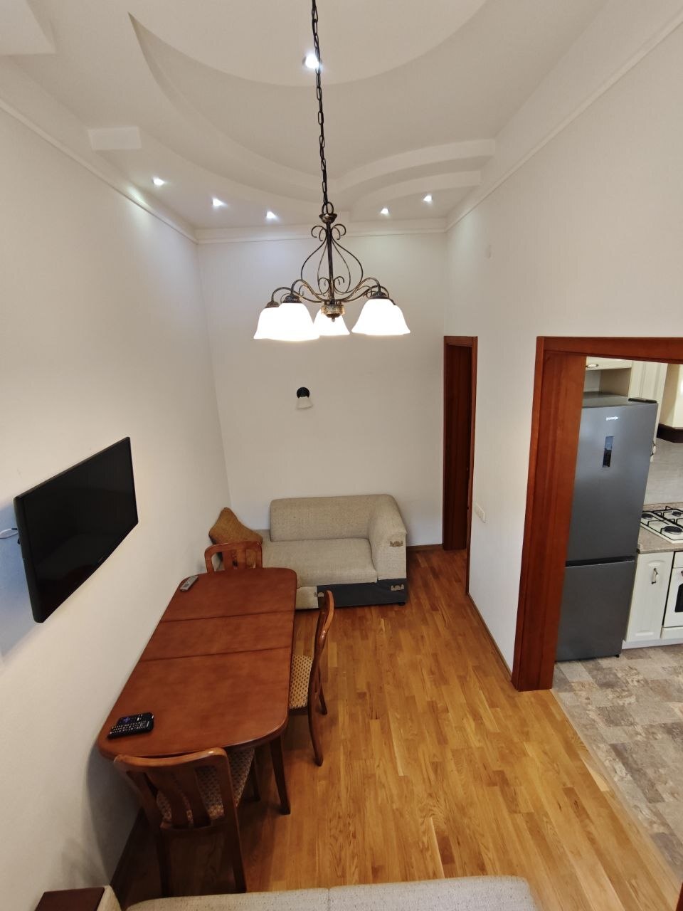 Аренда 2-комнатной квартиры 72.2 м², Крещатик ул., 15