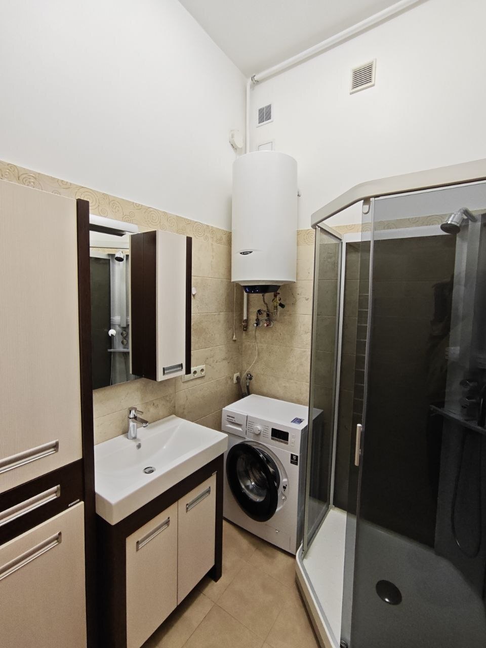 Аренда 2-комнатной квартиры 72.2 м², Крещатик ул., 15