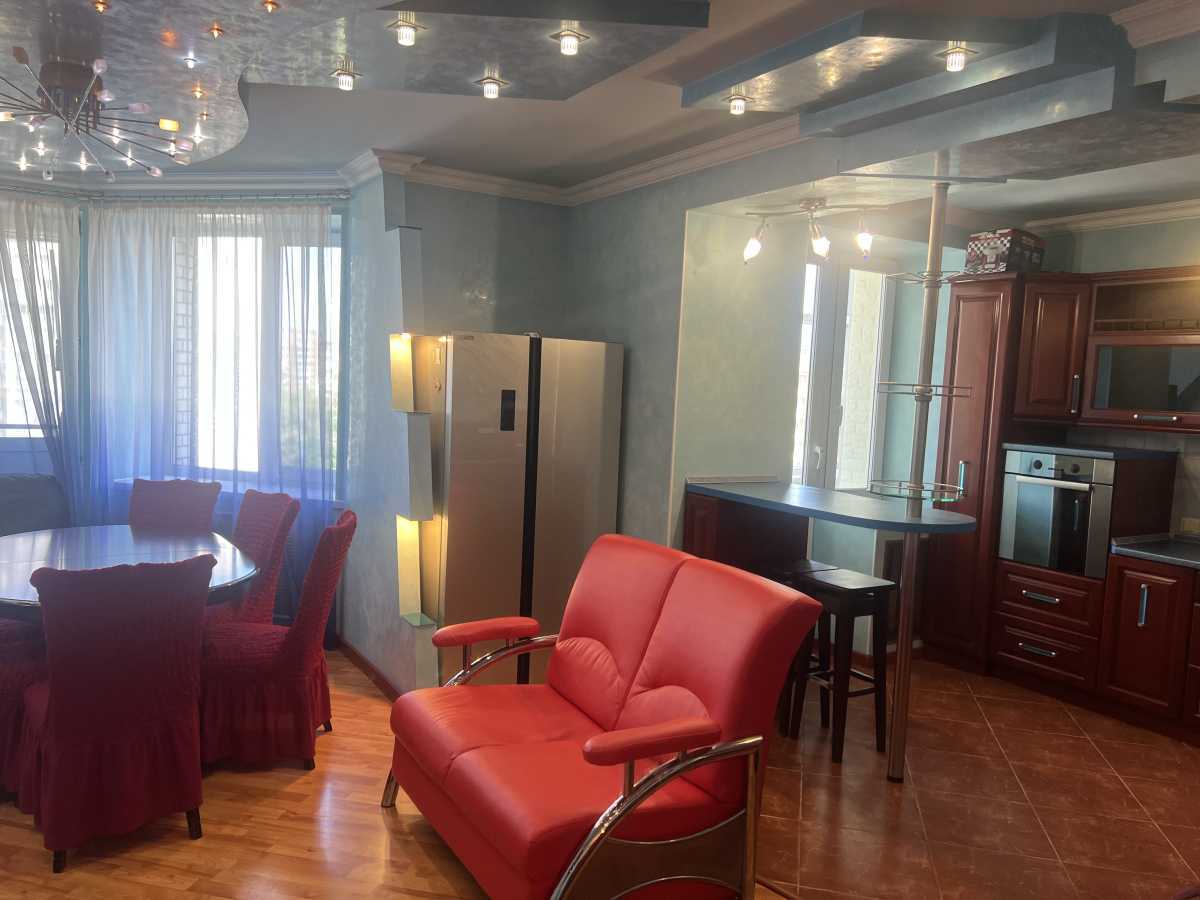 Оренда 3-кімнатної квартири 130 м², Борщагівська вул., 143Б