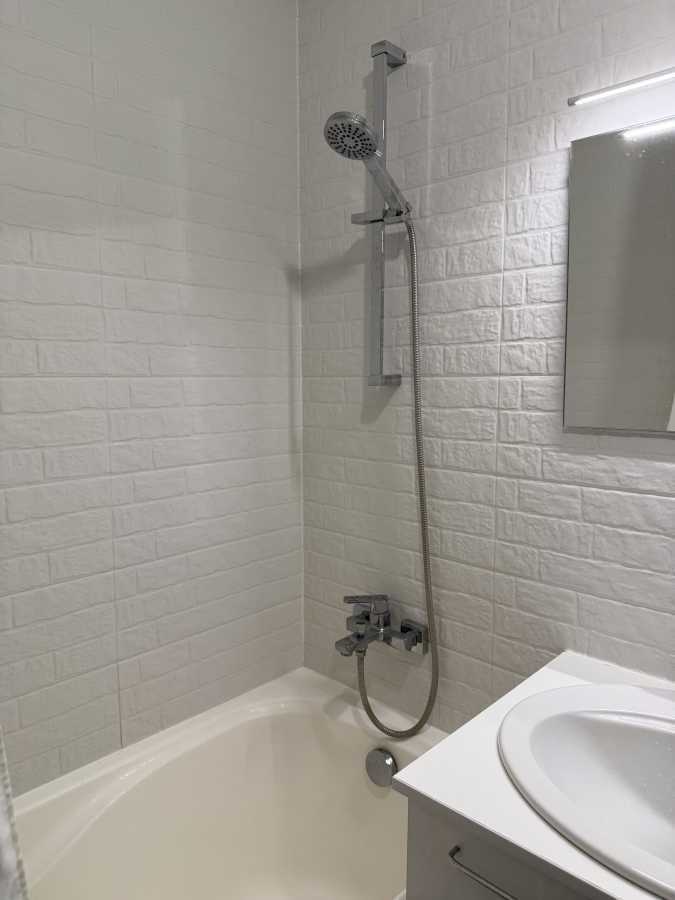 Оренда 2-кімнатної квартири 54 м², Соборна вул.