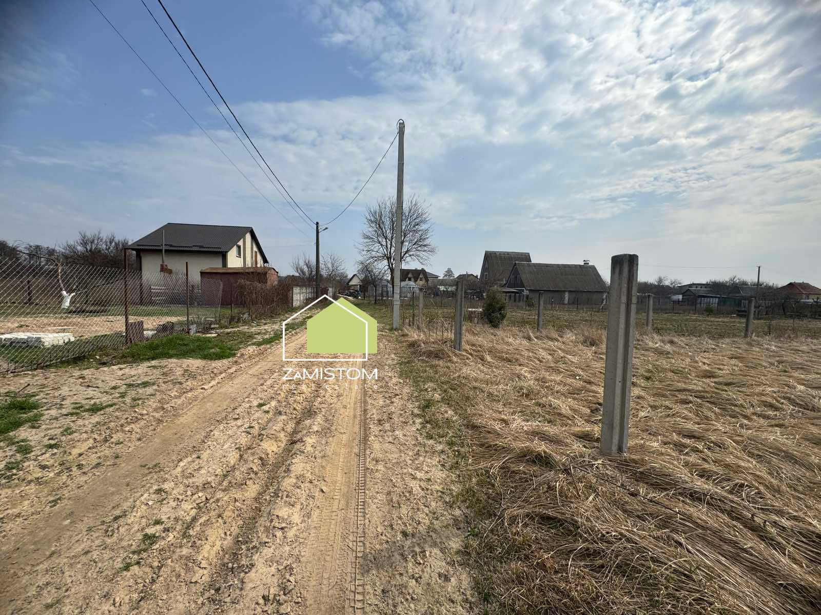 Продаж ділянки під індивідуальне житлове будівництво 8 соток