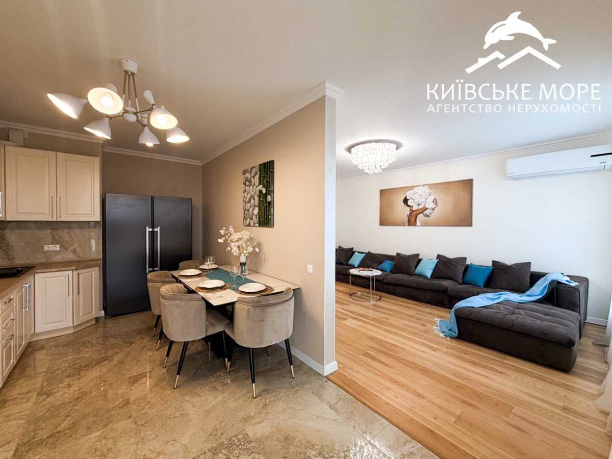 Продажа 3-комнатной квартиры 90 м², Воскресенская ул., 18