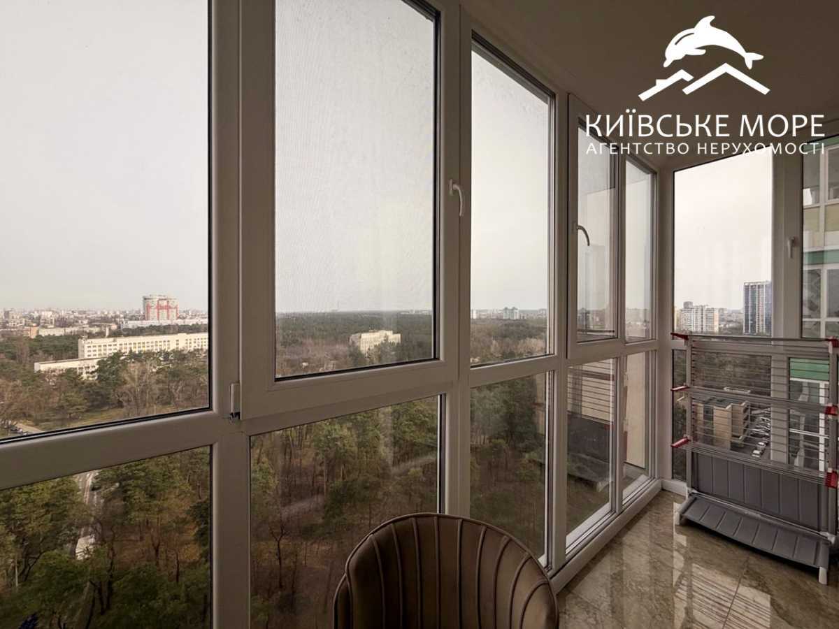 Продажа 3-комнатной квартиры 90 м², Воскресенская ул., 18
