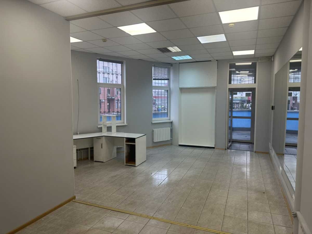 Аренда помещения свободного назначения 43 м², Александра Мишуги ул., 9А