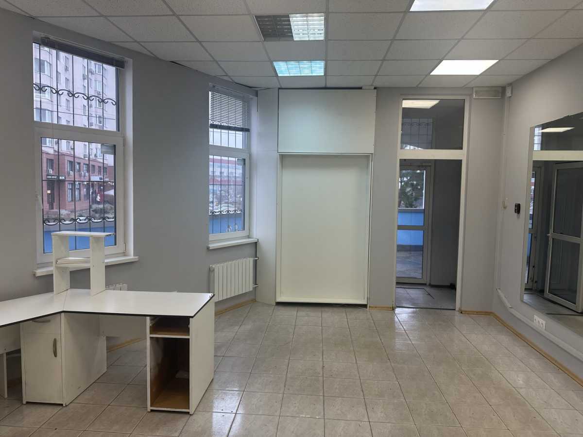 Аренда помещения свободного назначения 43 м², Александра Мишуги ул., 9А