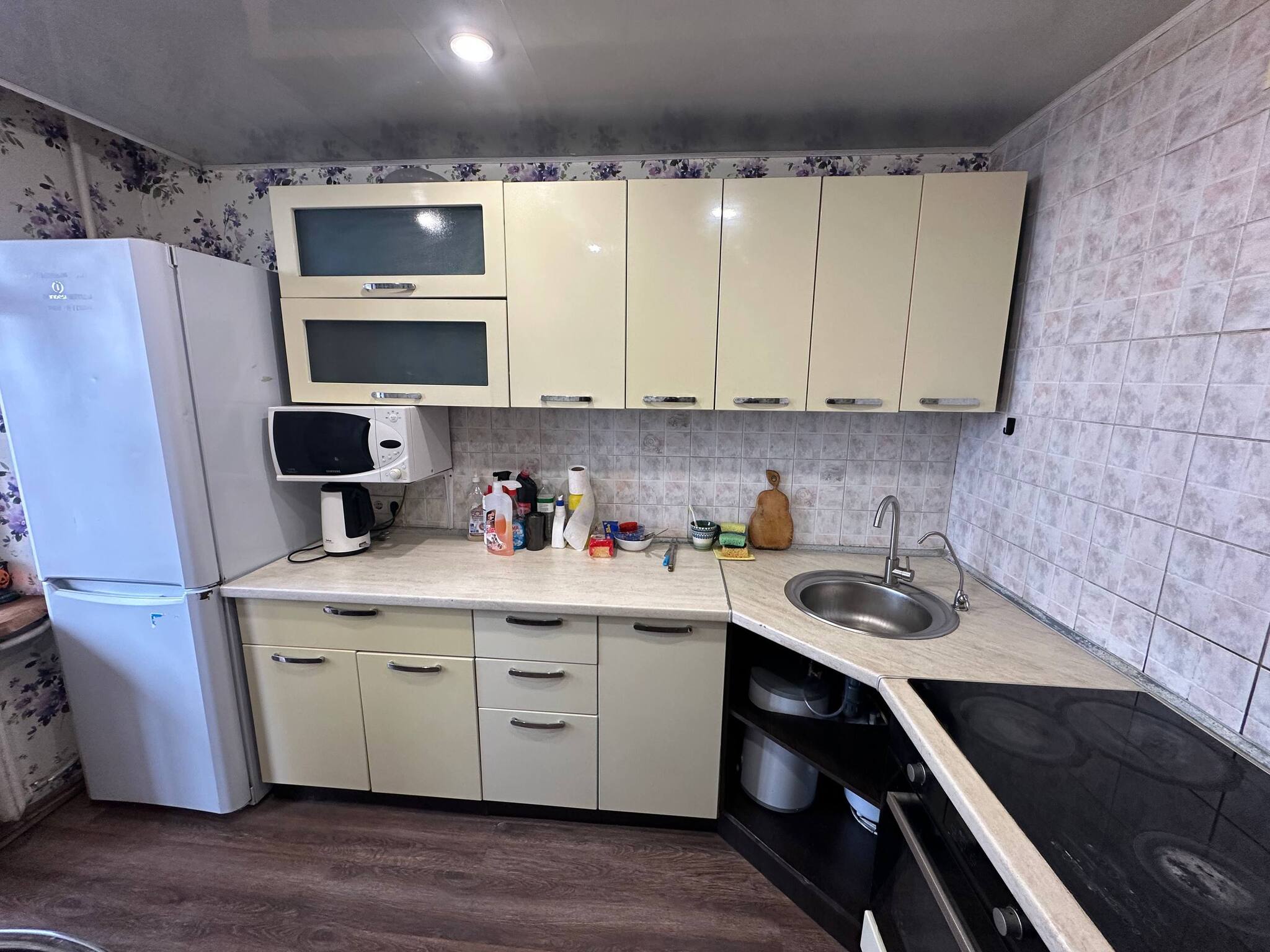 Оренда 3-кімнатної квартири 70 м², Суворова вул.