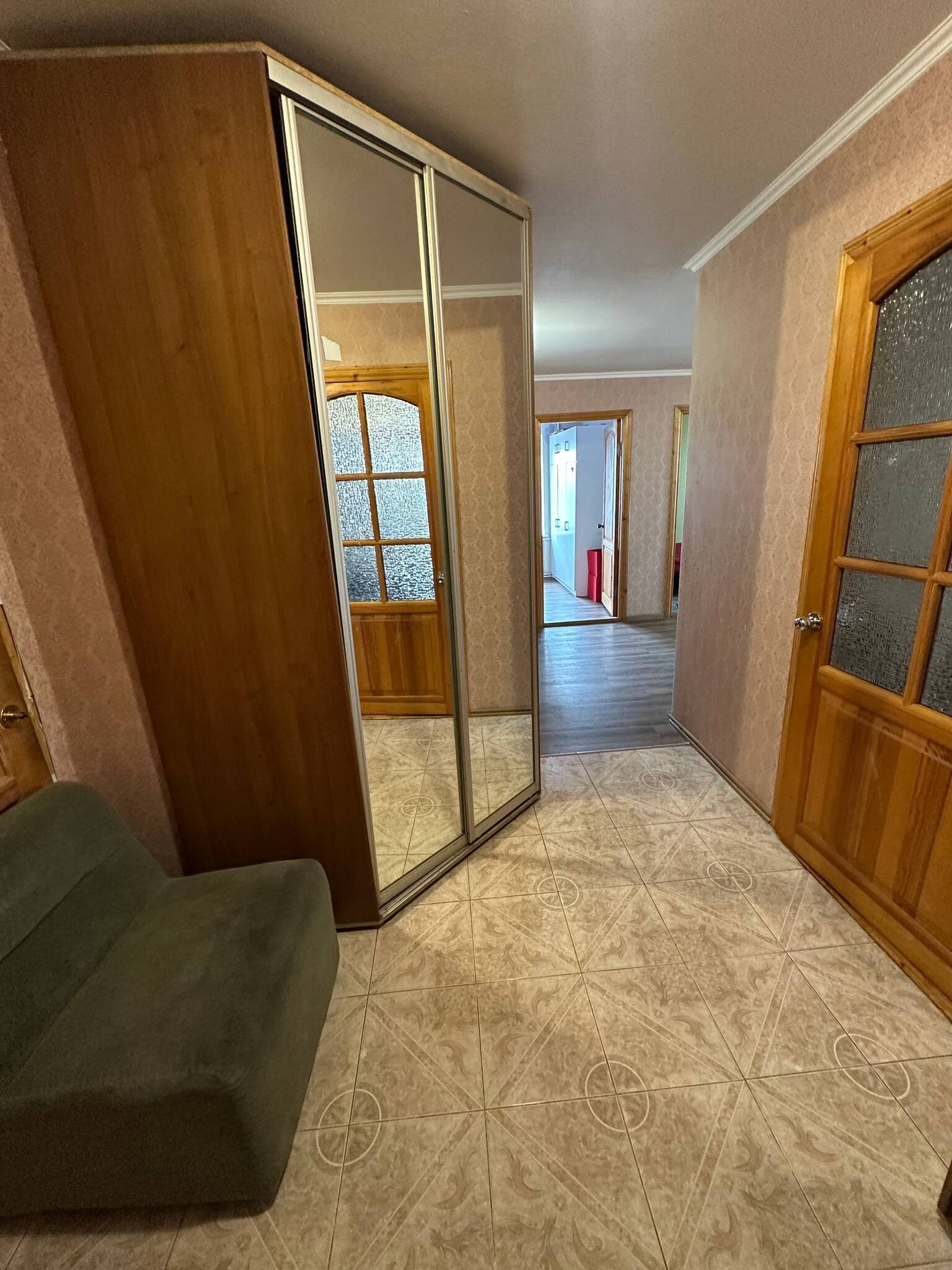 Оренда 3-кімнатної квартири 70 м², Суворова вул.