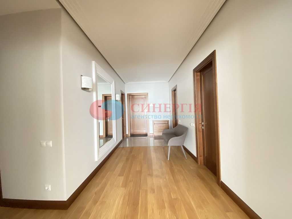 Аренда 3-комнатной квартиры 160 м², Кловский спуск, 7А