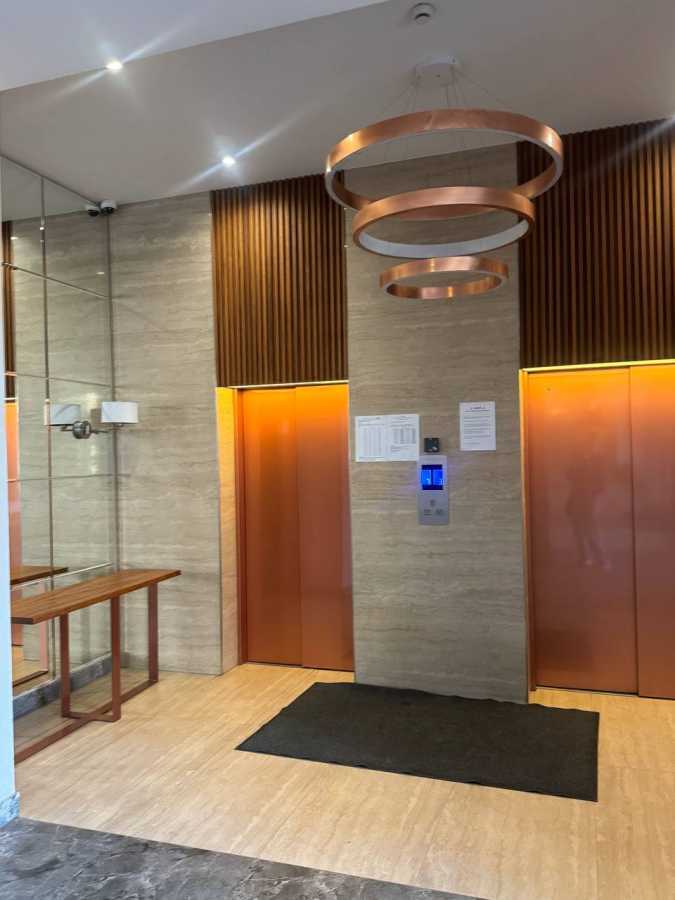 Продажа 1-комнатной квартиры 49.3 м², Князя Романа Мстиславича, 28
