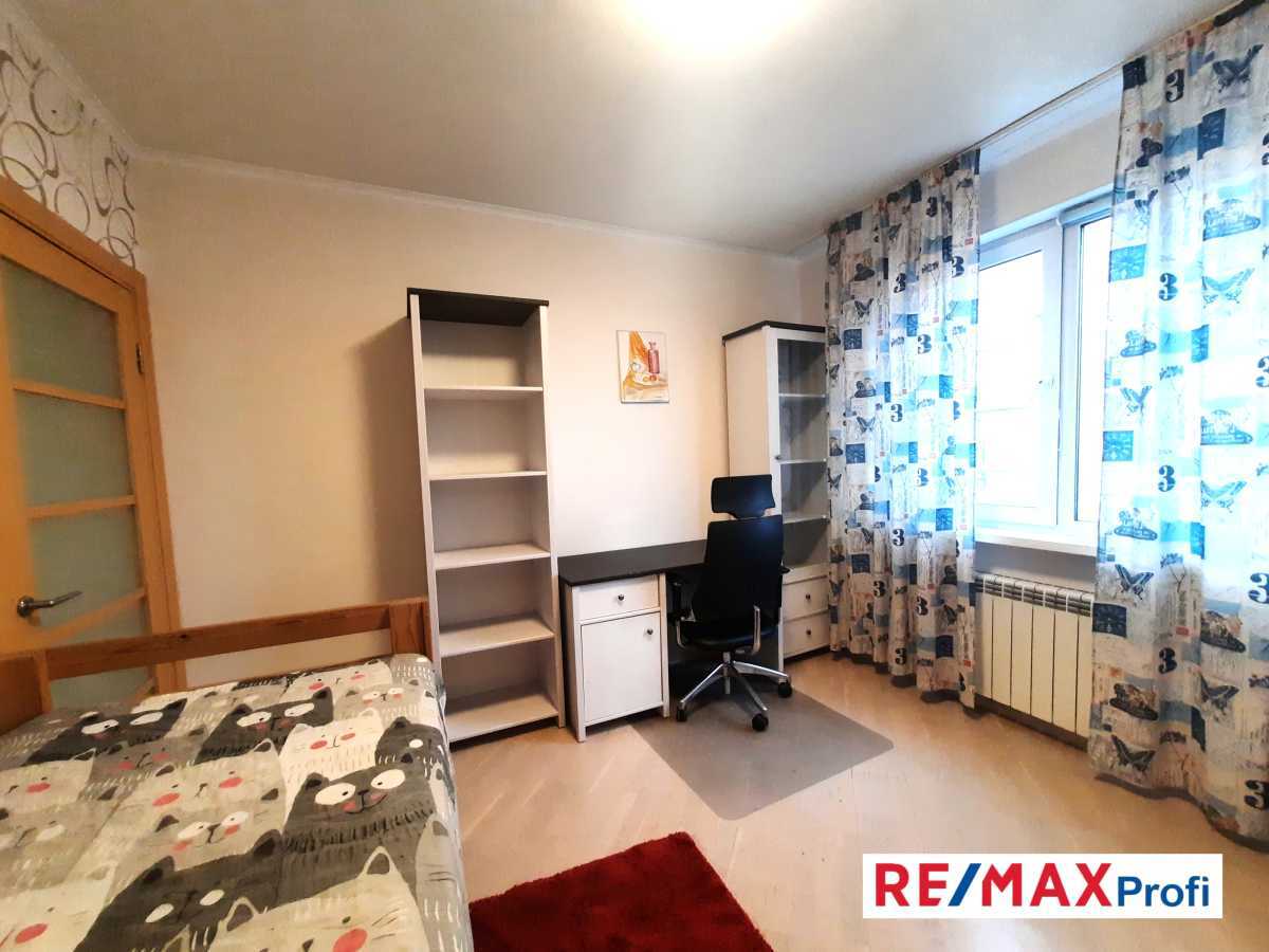 Продажа 3-комнатной квартиры 79.4 м², Кадетский Гай ул., 7