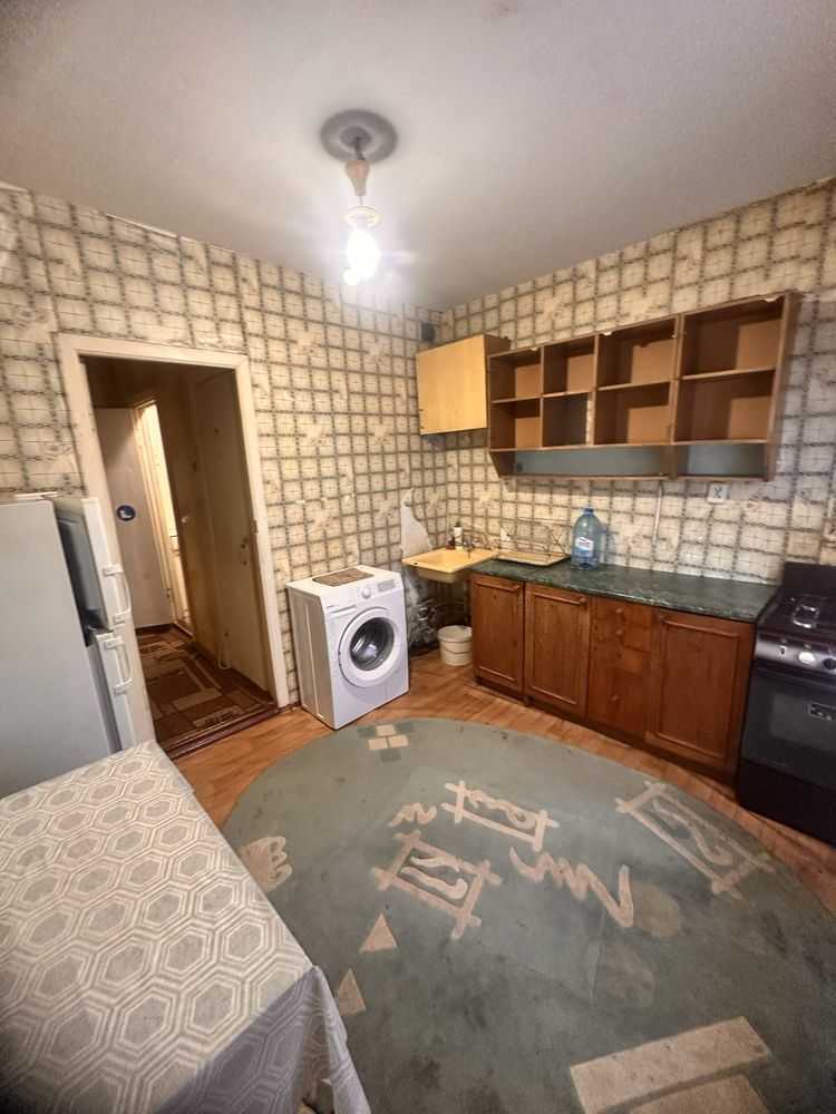 Продаж 4-кімнатної квартири 77 м², Новопрорізна вул.