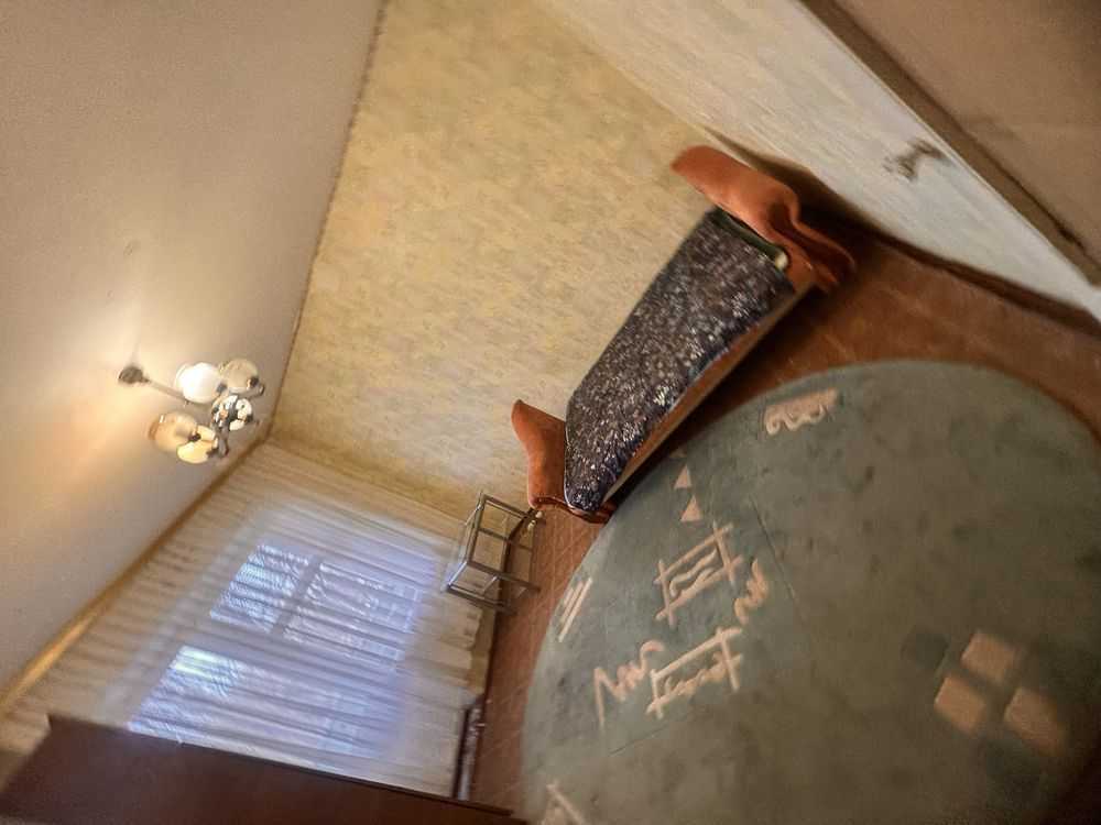 Продаж 4-кімнатної квартири 77 м², Новопрорізна вул.