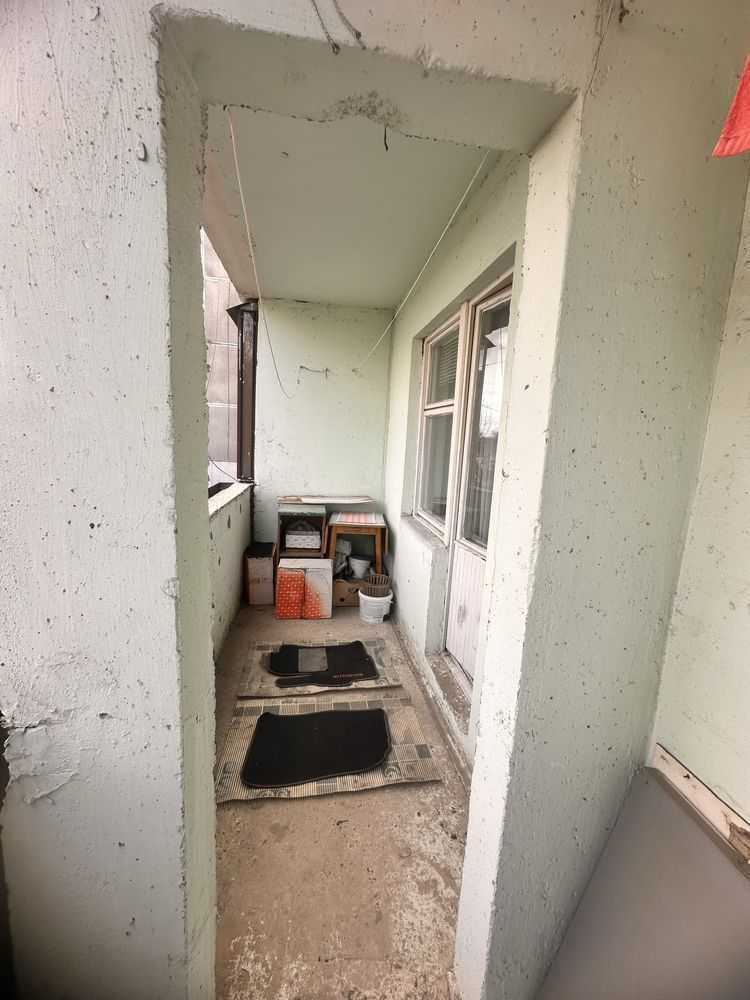 Продаж 4-кімнатної квартири 77 м², Новопрорізна вул.