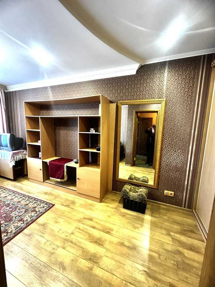 Продаж 1-кімнатної квартири 35 м², Бабкіна вул.