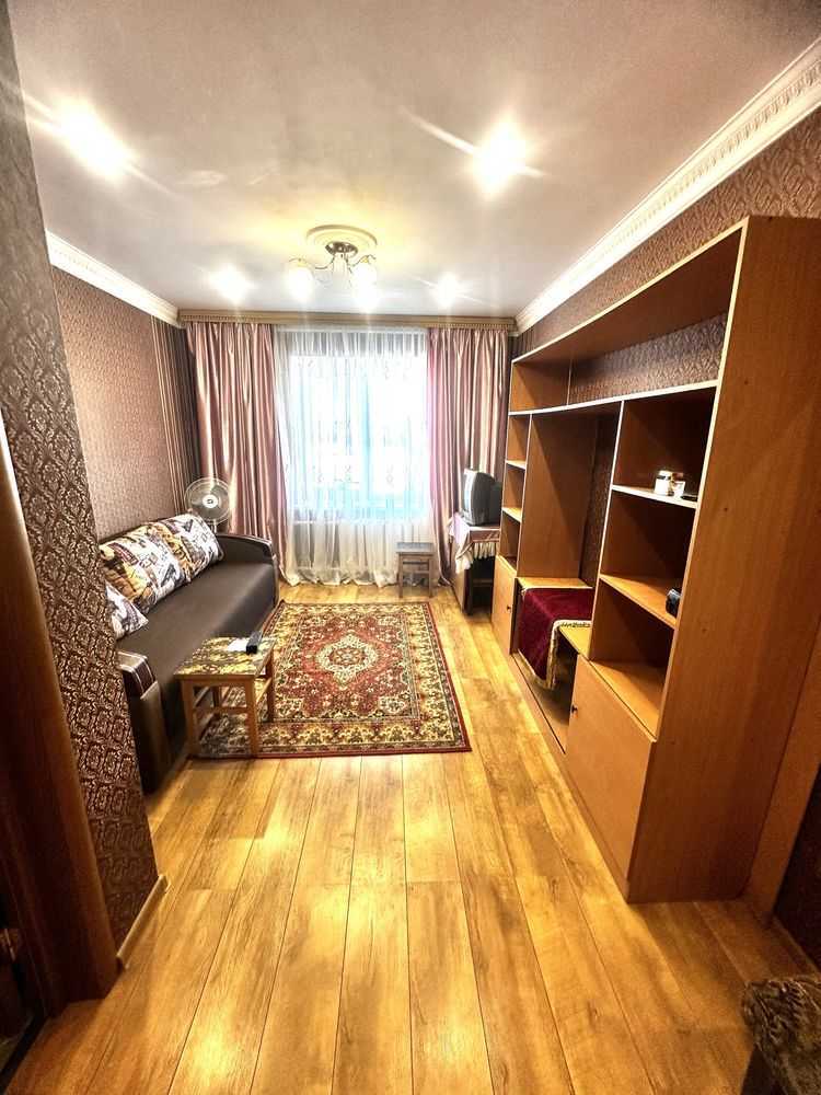 Продаж 1-кімнатної квартири 35 м², Бабкіна вул.
