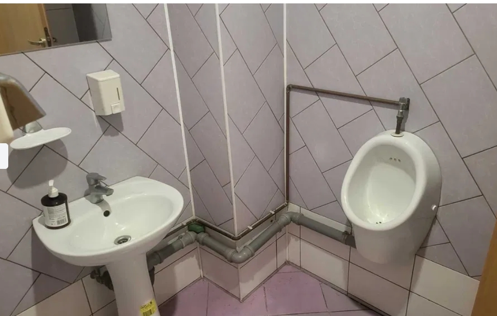 Аренда помещения свободного назначения 279 м², Палубная ул.