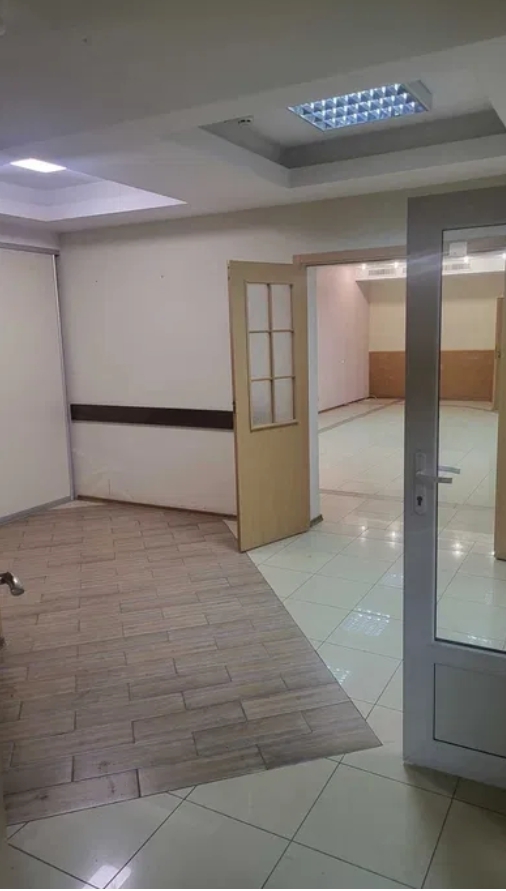 Аренда помещения свободного назначения 279 м², Палубная ул.