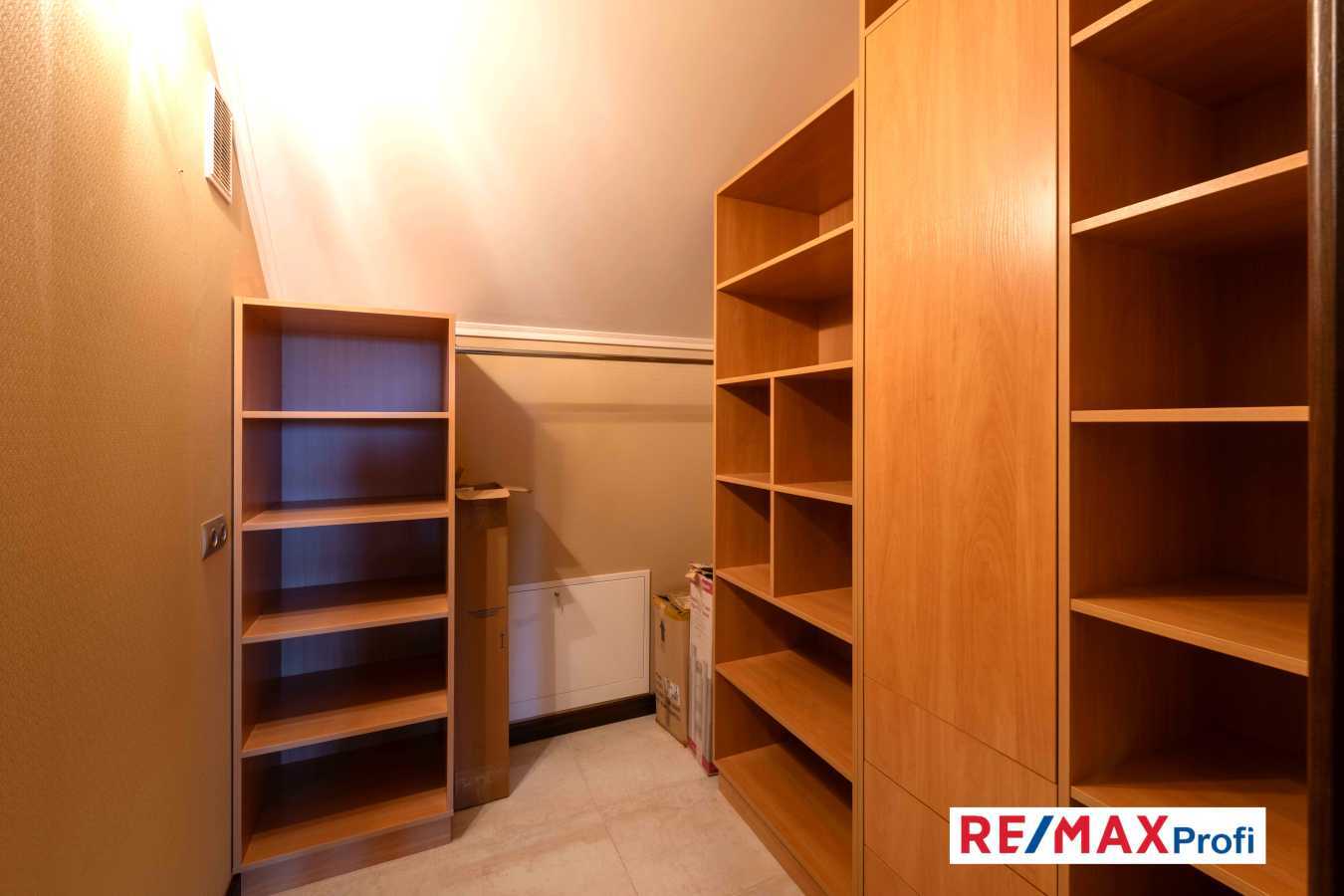 Продажа дома 260 м², Александра Невского ул.