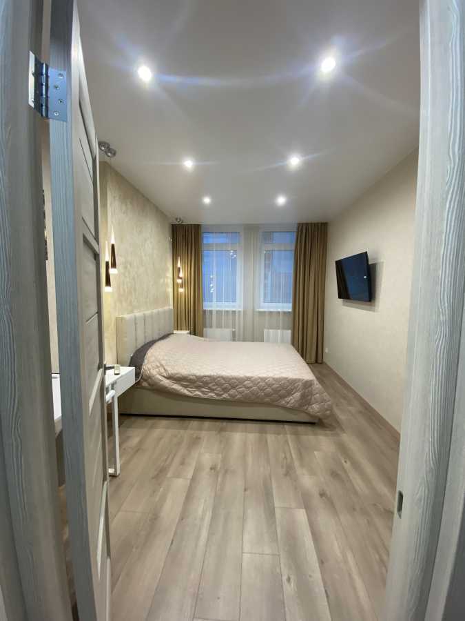 Оренда 1-кімнатної квартири 54 м², Берестейський, 11/1