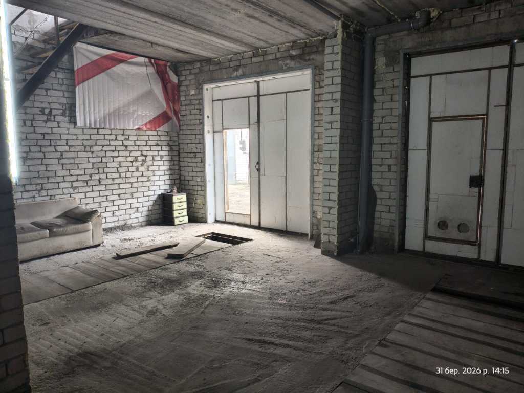 Оренда гаражів 288 м², Пухівська вул., 2