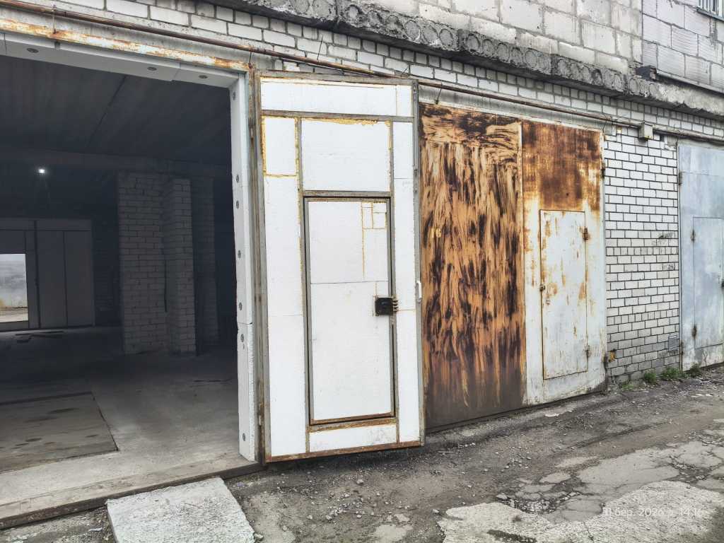 Оренда гаражів 288 м², Пухівська вул., 2