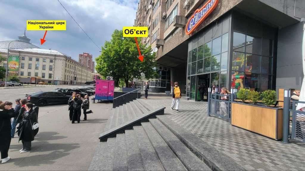 Аренда магазина 483 м², Дмитриевская ул., 2