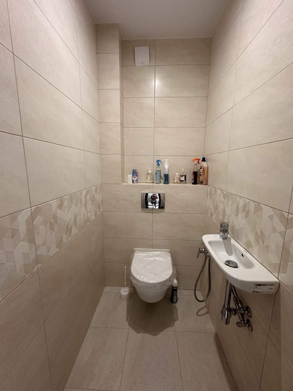 Продажа 2-комнатной квартиры 65 м², Каховская ул., 62А