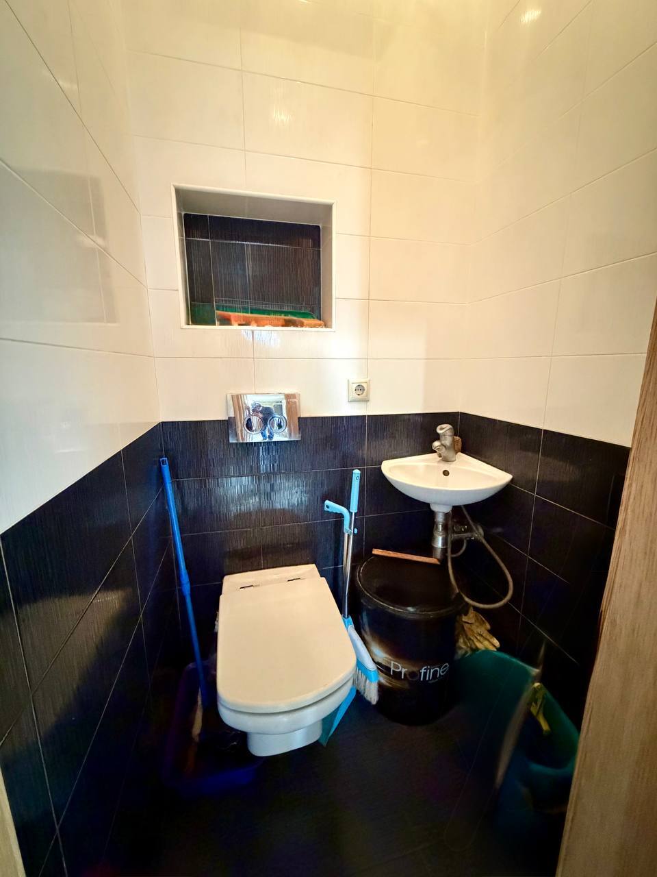 Продажа 3-комнатной квартиры 68 м², Титова ул.