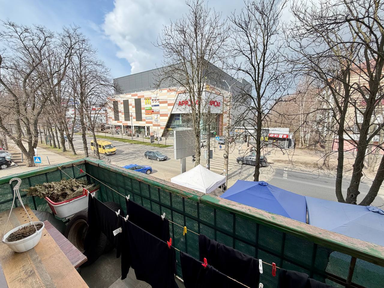 Продажа 3-комнатной квартиры 68 м², Титова ул.