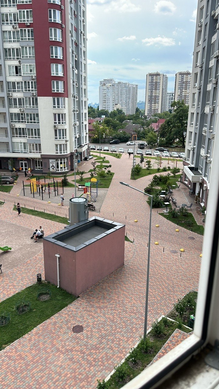 Продажа 2-комнатной квартиры 65 м², Каховская ул., 62А