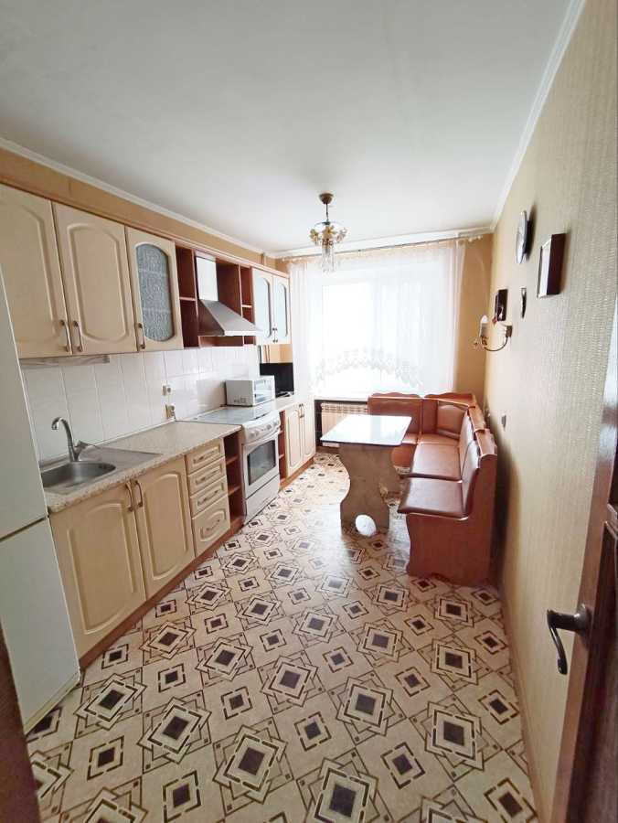 Продаж 3-кімнатної квартири 70 м², Сімї Ідзиковських, 25