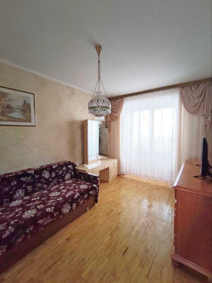 Продаж 3-кімнатної квартири 70 м², Сімї Ідзиковських, 25