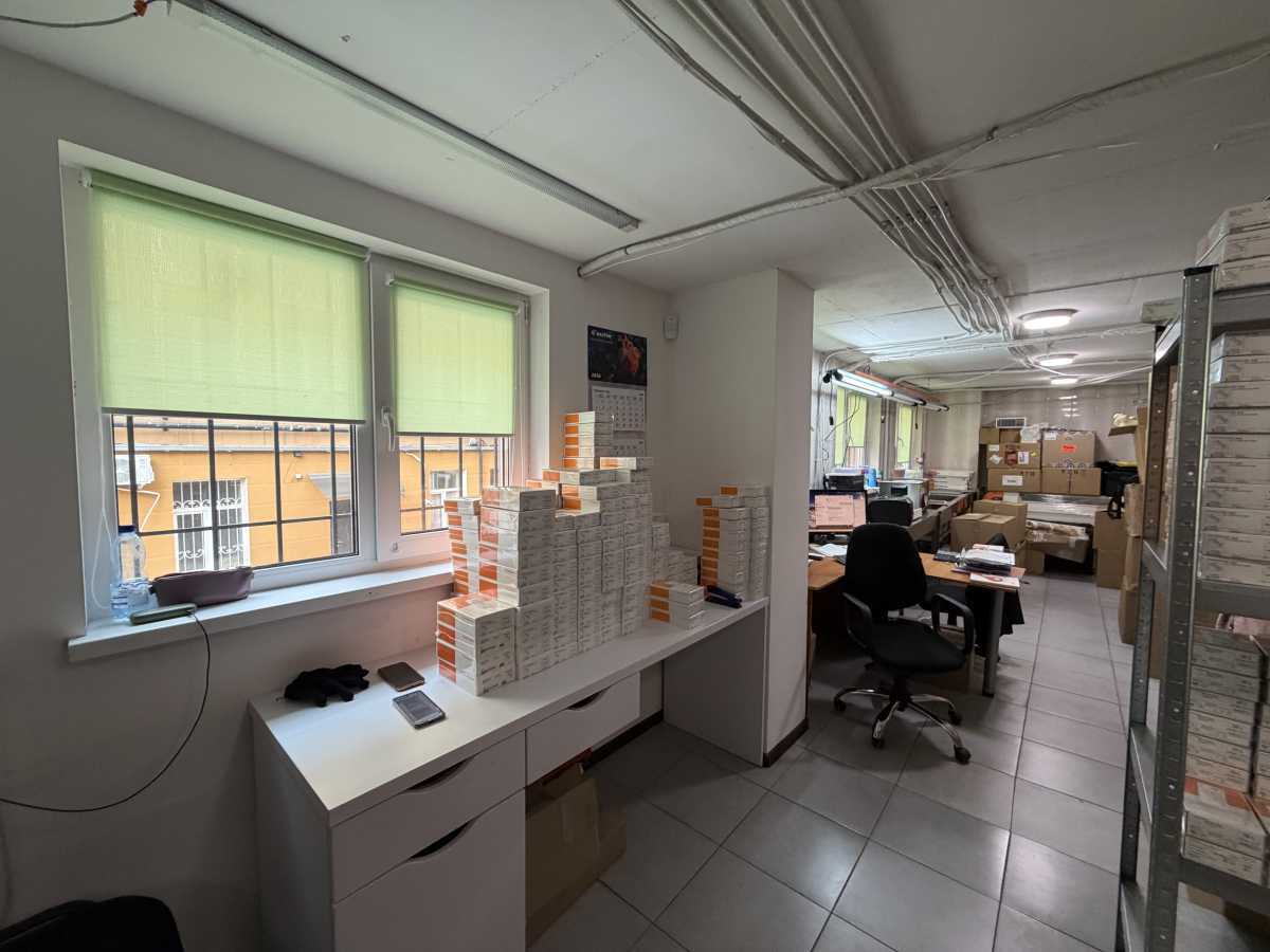 Продажа офиса 76 м², Глубочицкая ул., 40