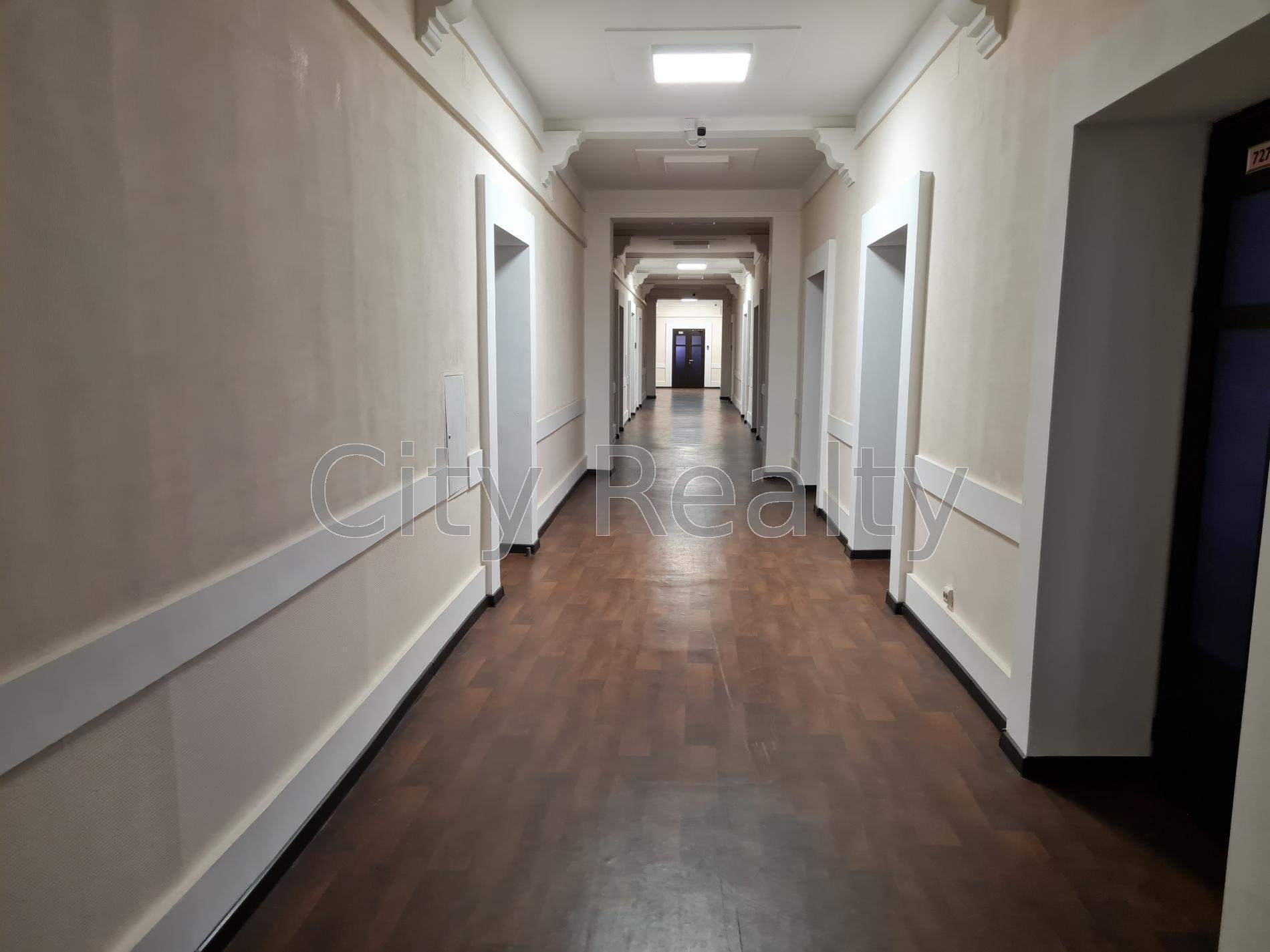 Аренда офиса 280.4 м², Крещатик ул., 7/11