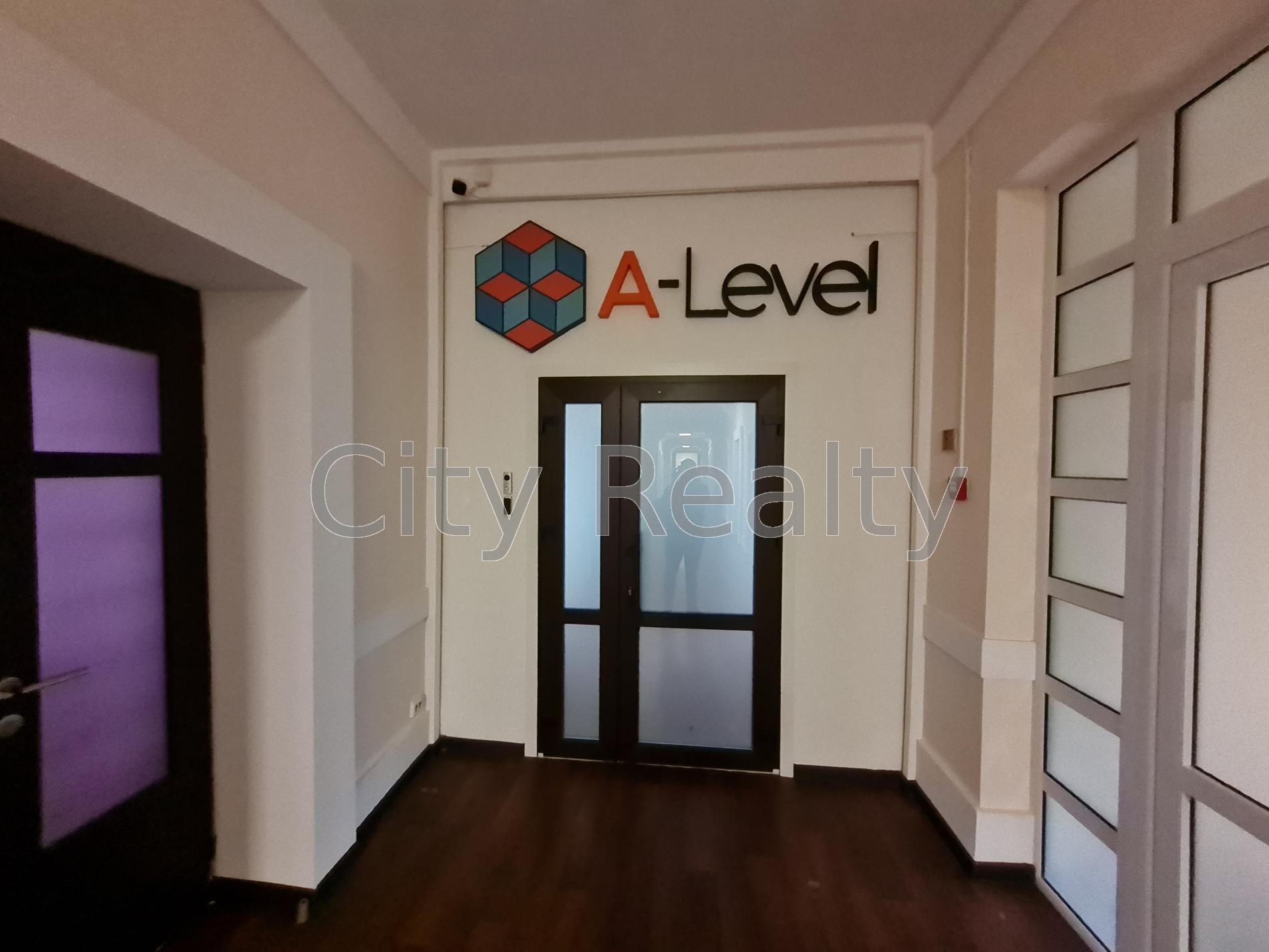 Аренда офиса 280.4 м², Крещатик ул., 7/11