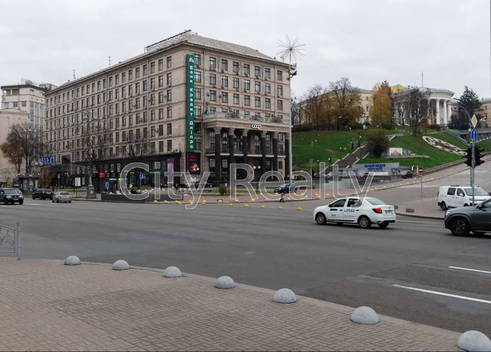 Аренда офиса 280.4 м², Крещатик ул., 7/11