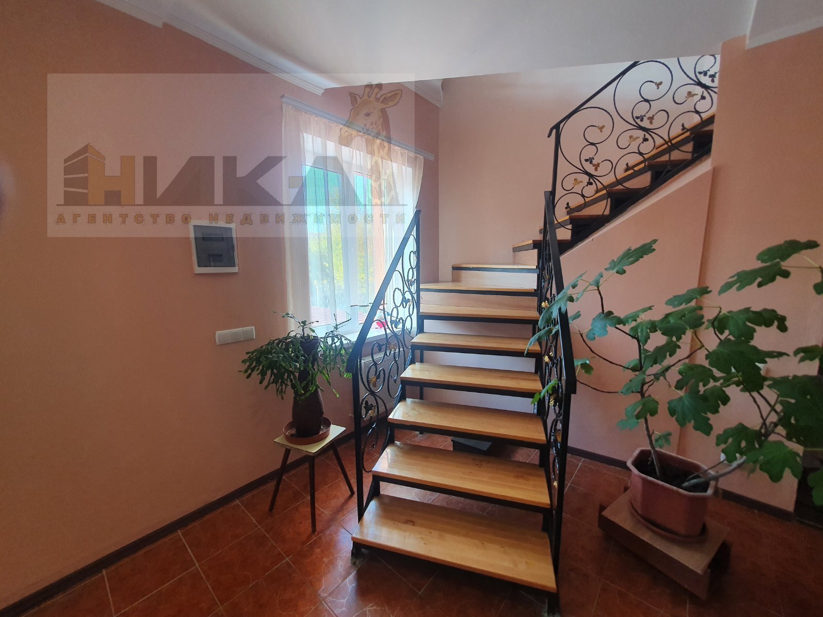 Продаж будинку 260 м², Лесі Українки вул.