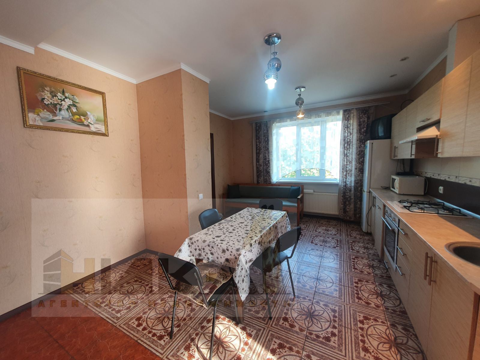 Продаж будинку 260 м², Лесі Українки вул.