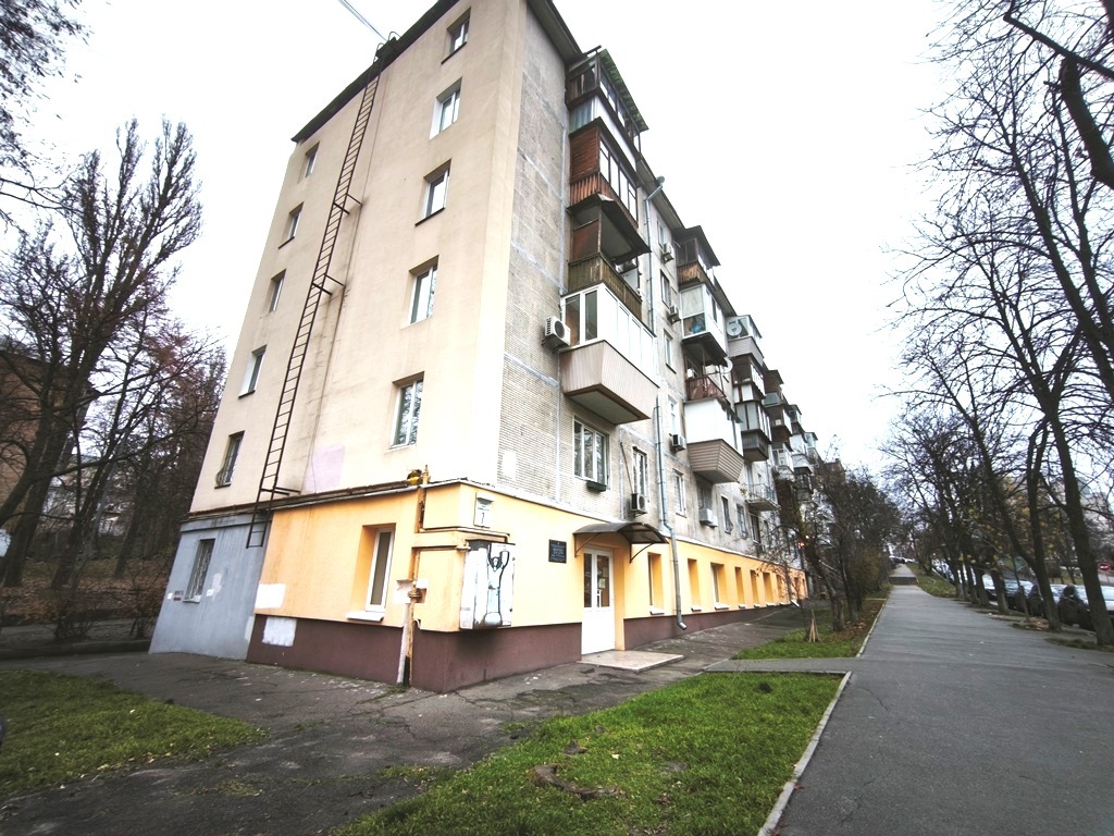 Продаж 1-кімнатної квартири 30 м², Марії Приймаченко бул., 7