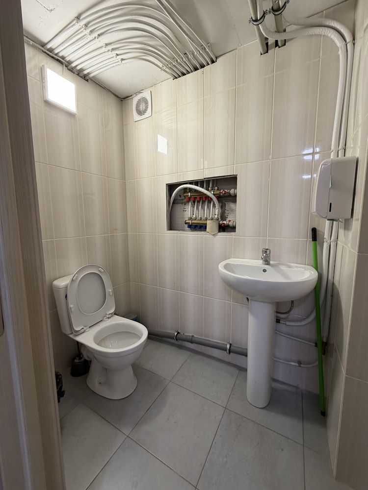 Продажа офиса 130 м², Глубочицкая ул., 40