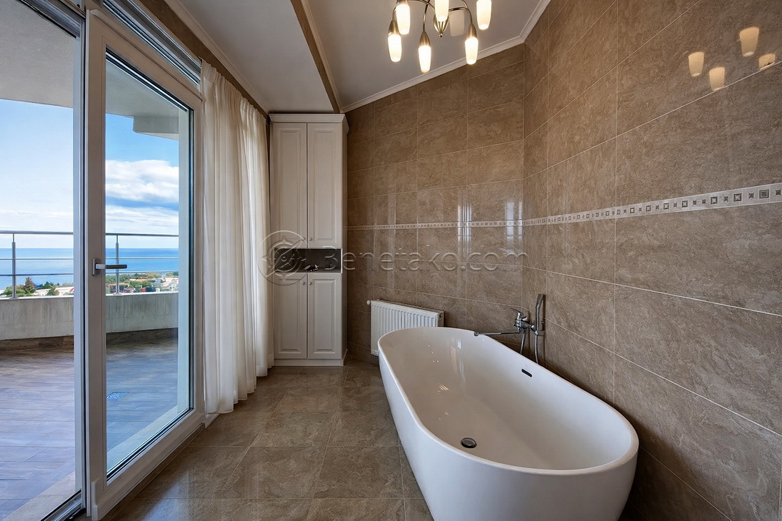 Аренда 3-комнатной квартиры 105 м², Французский бул., 22