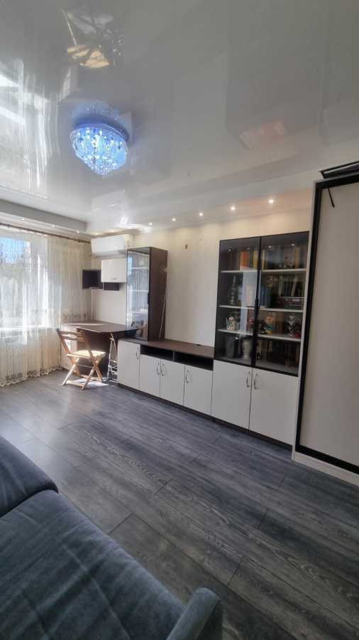 Продаж 1-кімнатної квартири 32 м², Головатого вул., 20