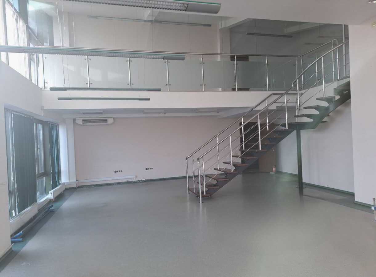 Аренда офиса 225 м², Лейпцигская ул., 3А