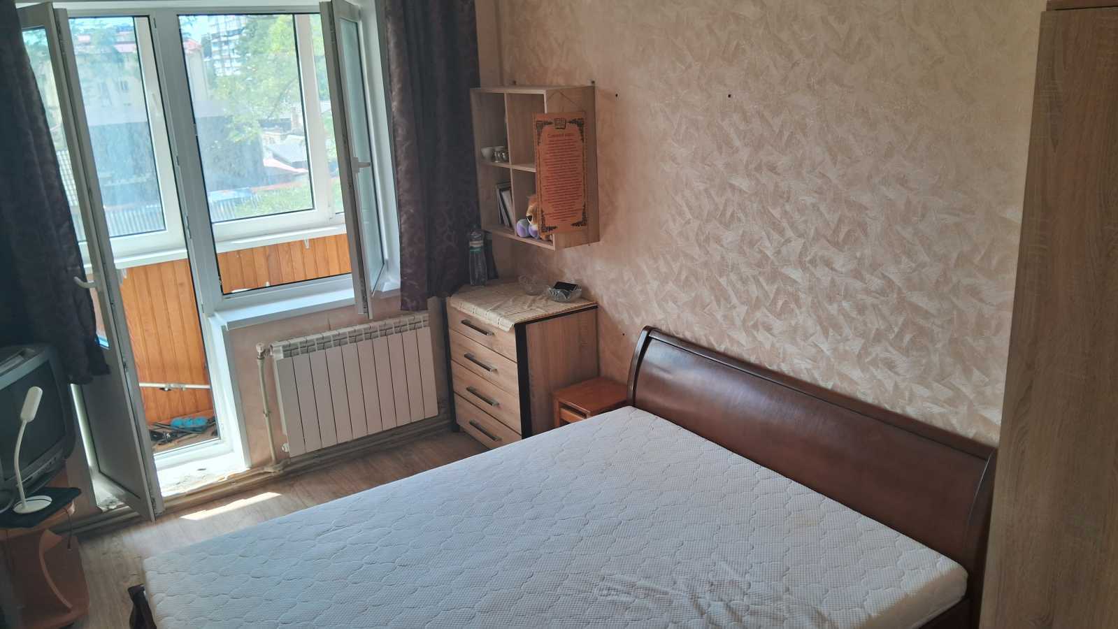 Продаж 2-кімнатної квартири 52 м², Северинівська, 128