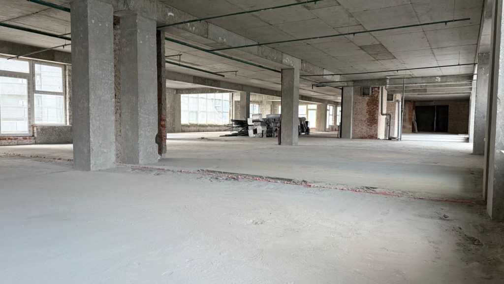 Аренда помещения свободного назначения 1375 м², Раисы Окипной ул., 8Б