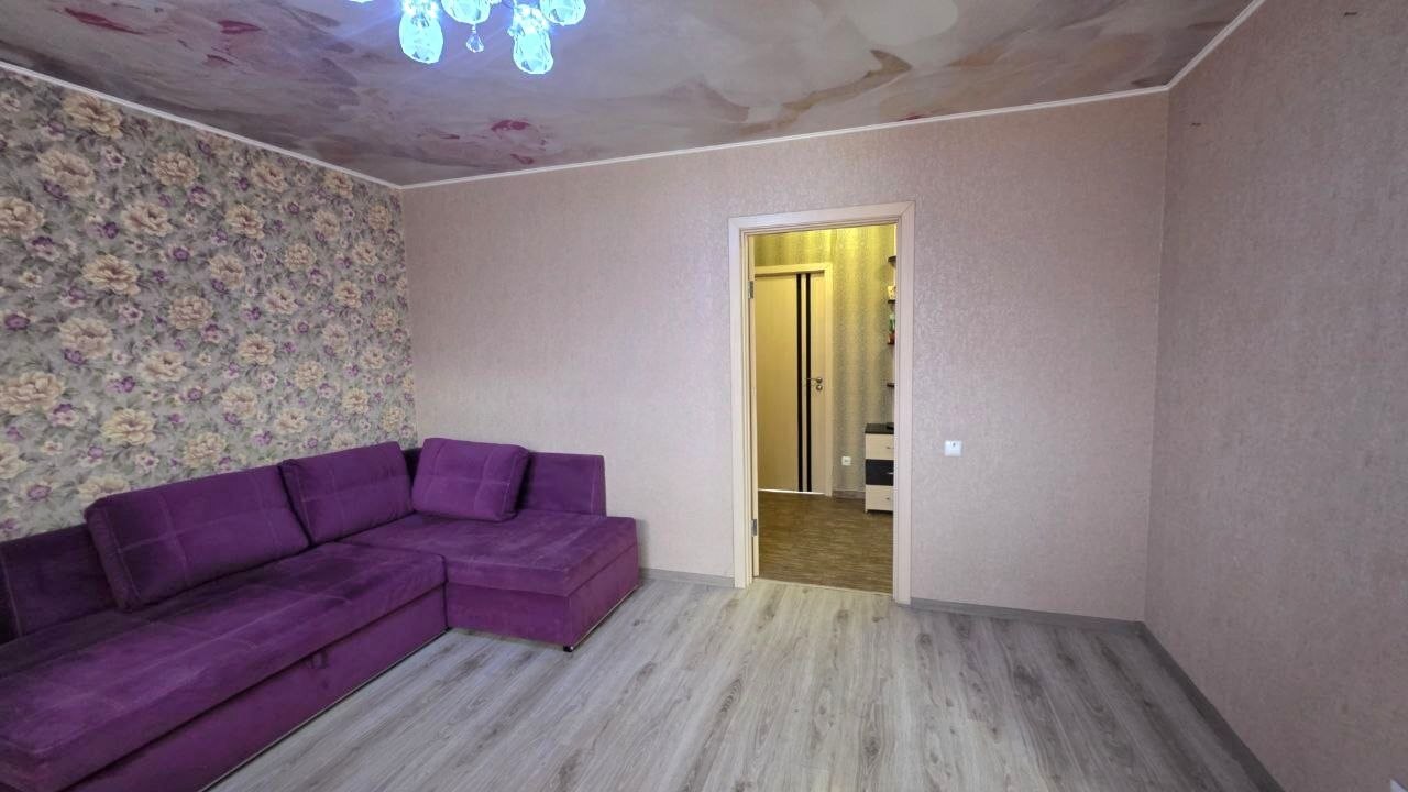 Продажа 2-комнатной квартиры 53 м², Тракторостроителей просп.