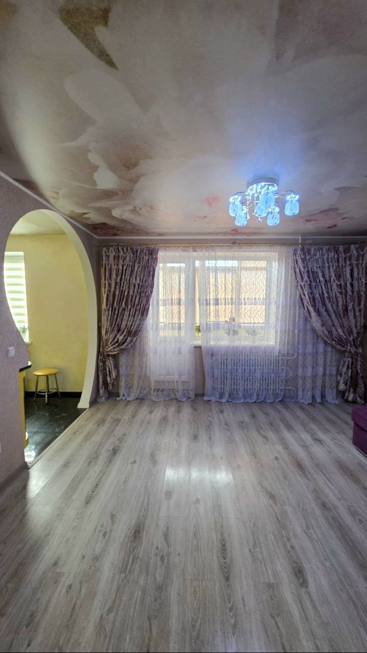 Продажа 2-комнатной квартиры 53 м², Тракторостроителей просп.